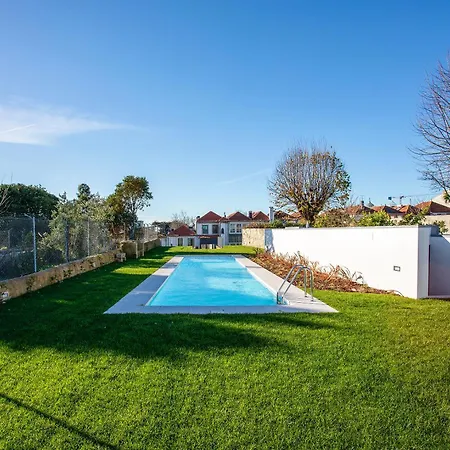 Liiiving In - Haven Pool Appartement Porto